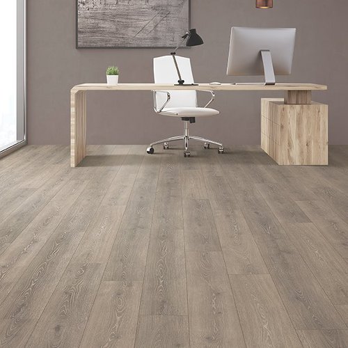 Laminate floor accents in West Vancouver, BC from Lonsdale Flooring